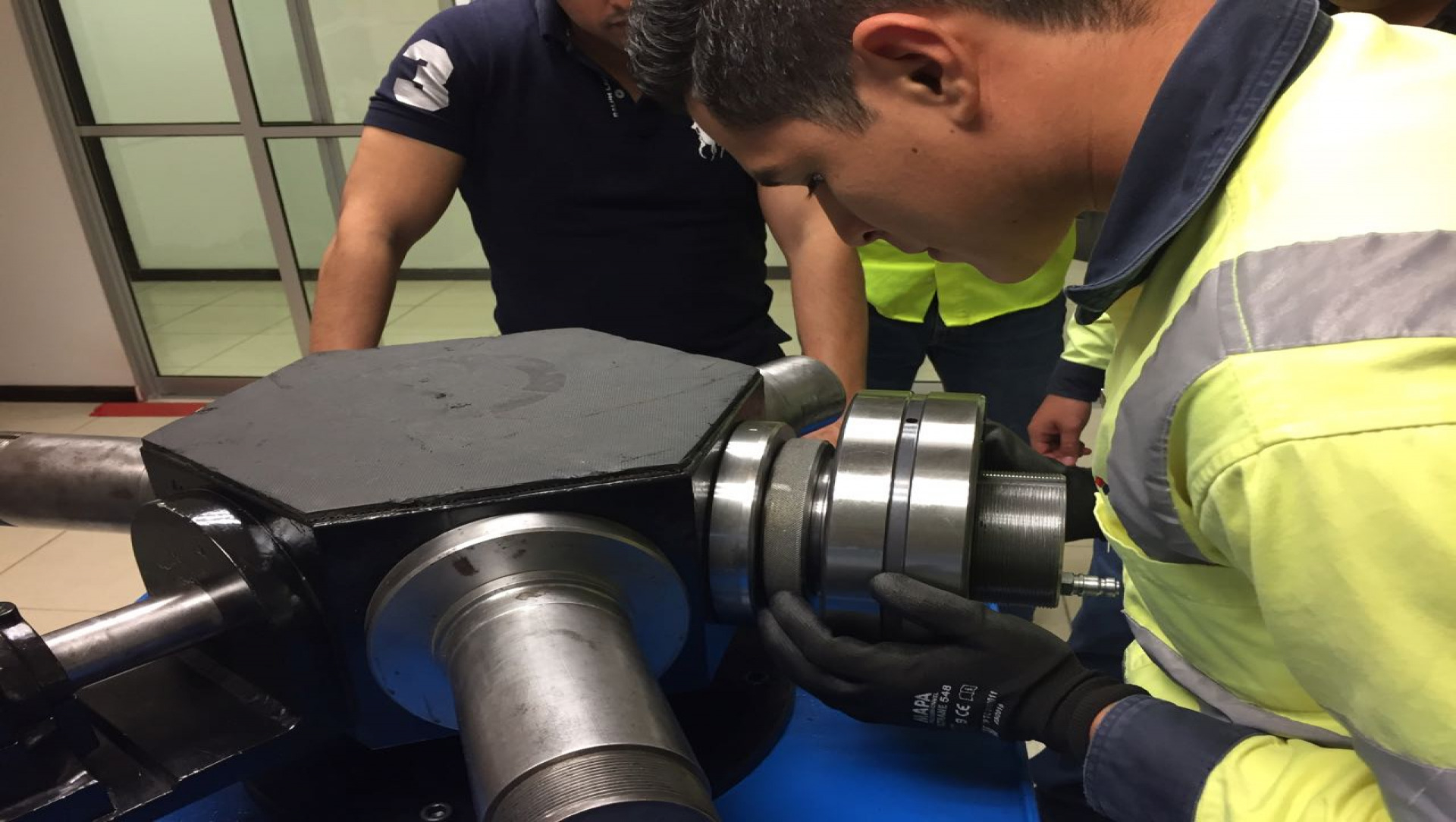 WE201 Tecnología y mantenimiento de rodamientos (Montaje y Desmontaje de Rodamientos) (P)