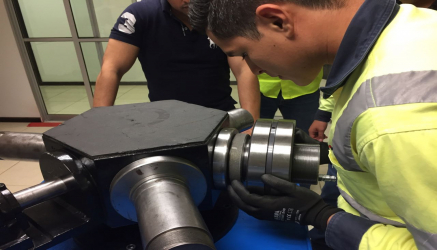 WE201 Tecnología y mantenimiento de rodamientos (Montaje y Desmontaje de Rodamientos) (P)