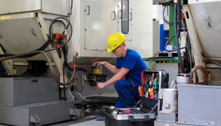 WE265 Lubricación de maquinaria y análisis de aceite Nivel I - Certificación (W)